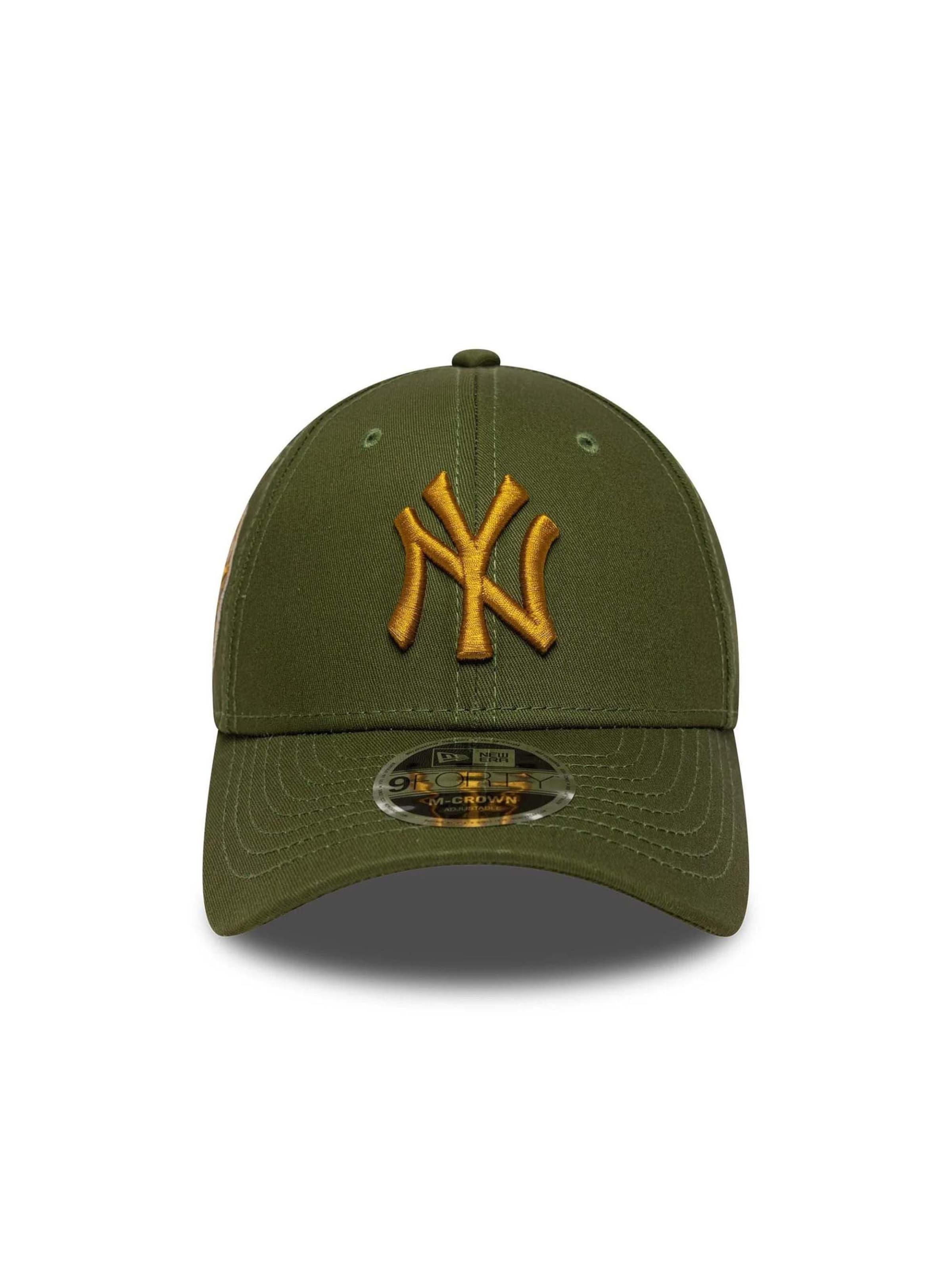 

NEW ERA Кепка в зеленом цвете