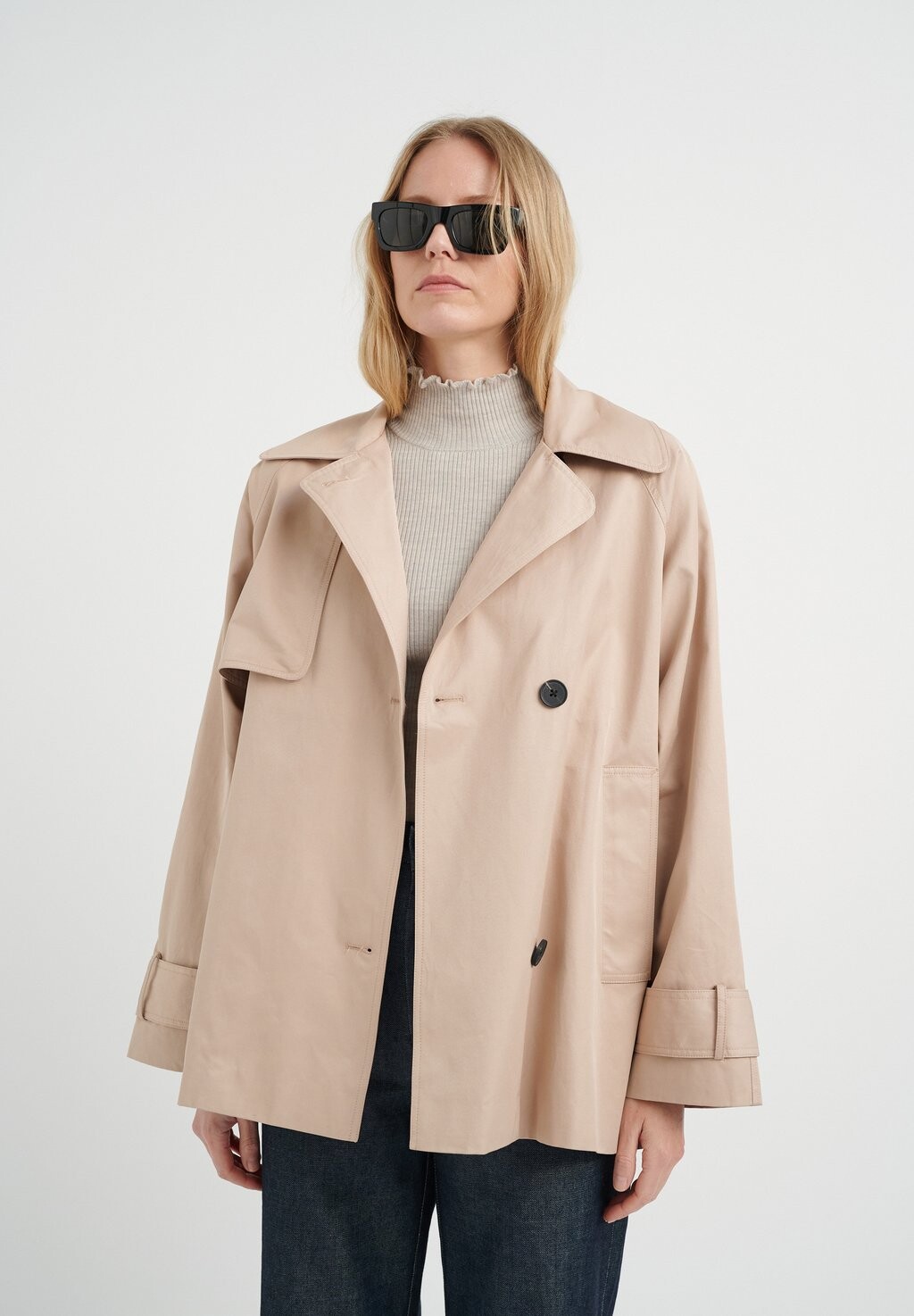 

Легкая куртка InWear MINONAIW, цвет Sandstone
