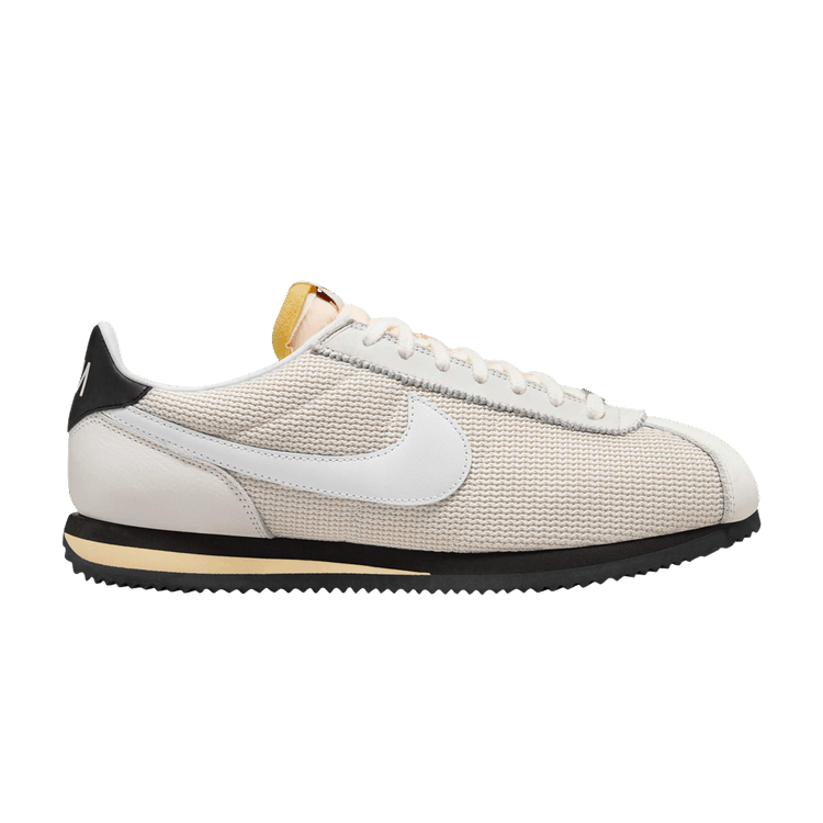 

Кроссовки Cortez 'Light Orewood Brown', кремовый