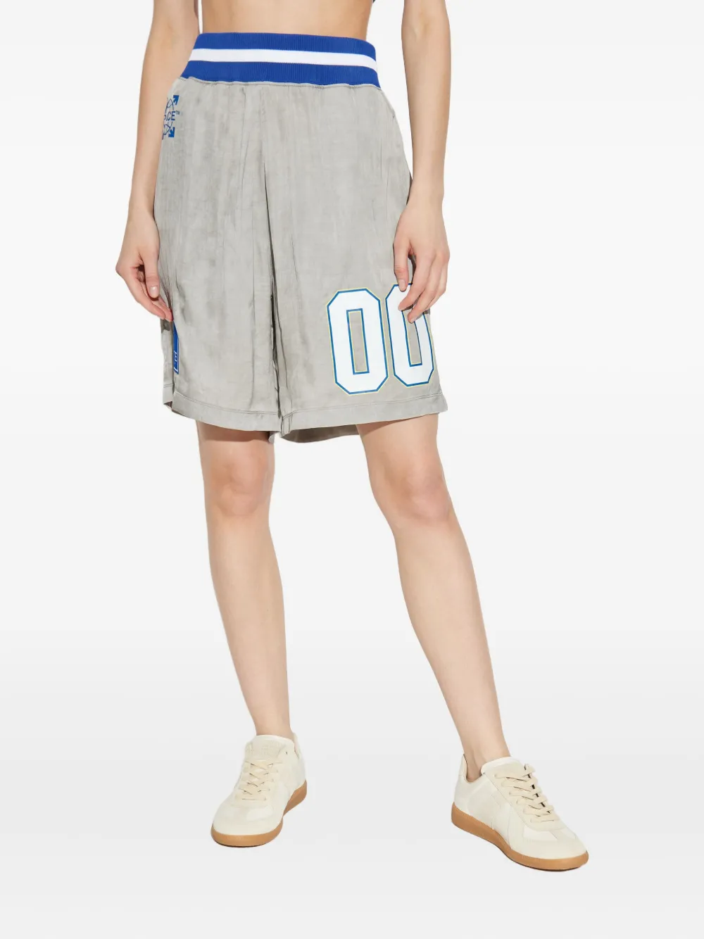 

Шорты с принтом в виде цифр OFF-WHITE, серый