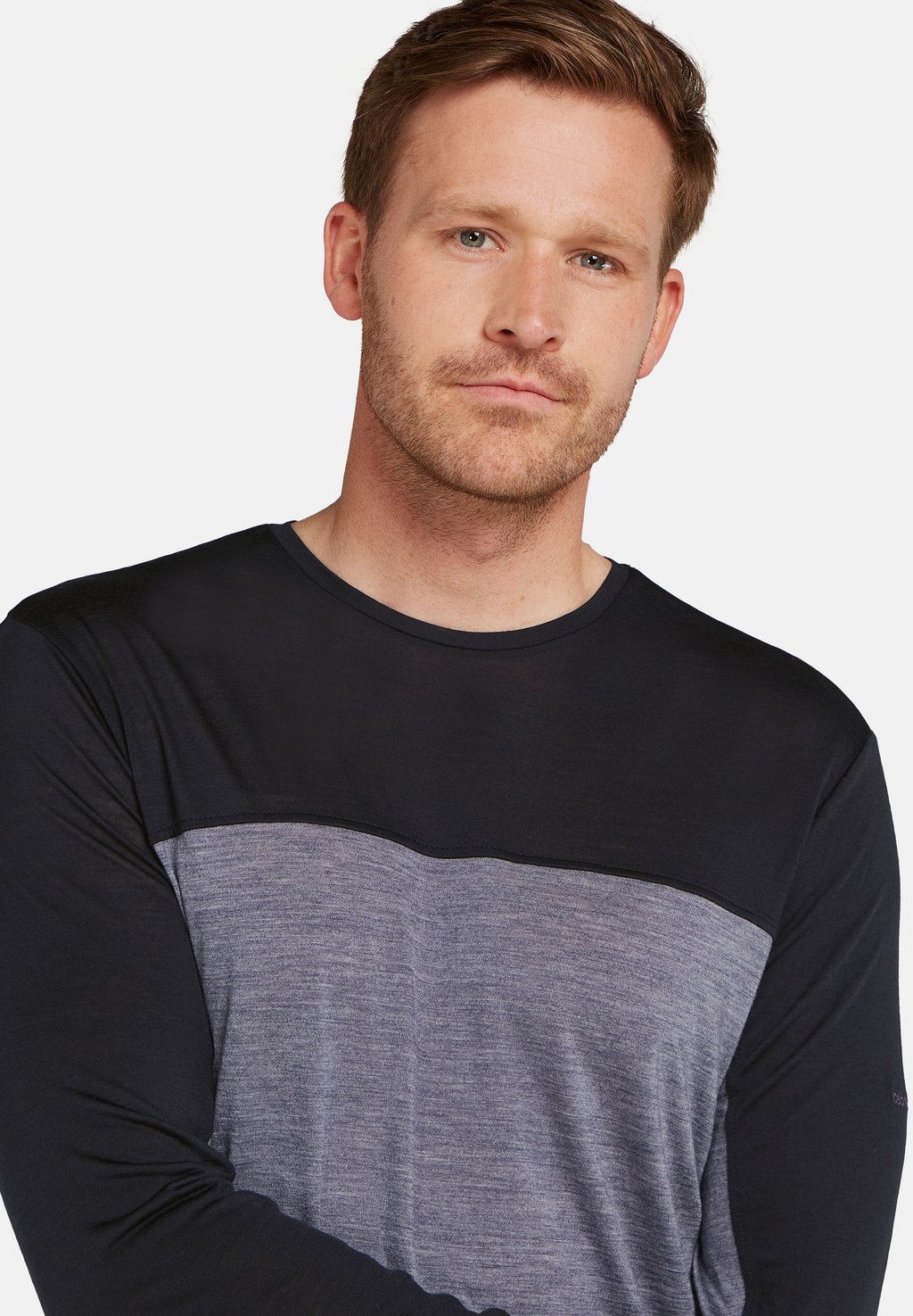 

Топ с длинными рукавами MERINO 125 LIGHT WEIGHT COOL-LITE SPHERE Icebreaker, черный