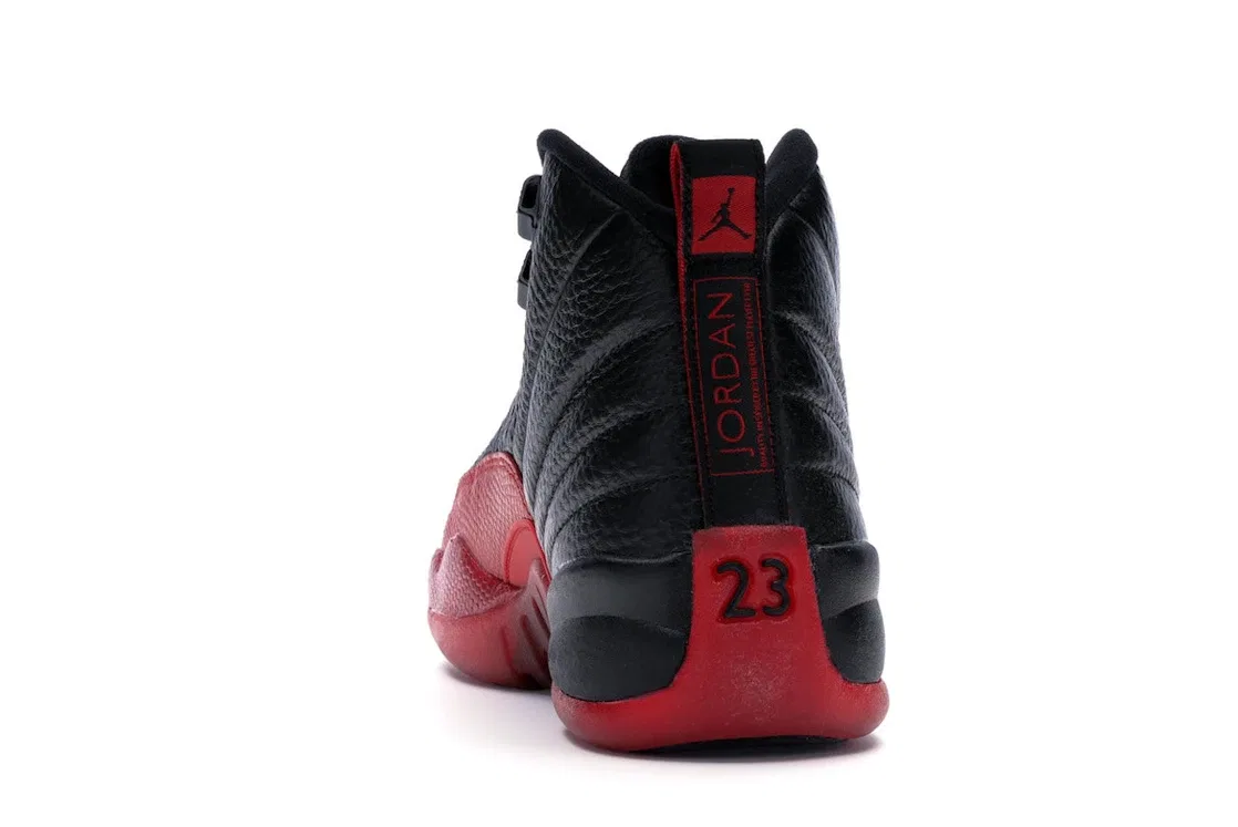 Детские кроссовки с принтом Jordan 12 Retro Jordan, Black/Varsity Red — фото 4