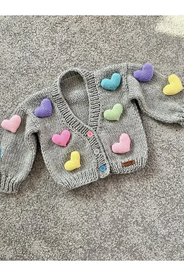 Детский кардиган с принтом Heart Detailed Hand Knitted Girl's Cardigan Nevalin, Gray — фото 2