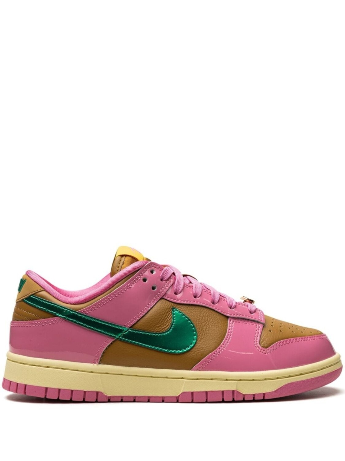 

Nike кроссовки Dunk Low Parris Goebel, розовый