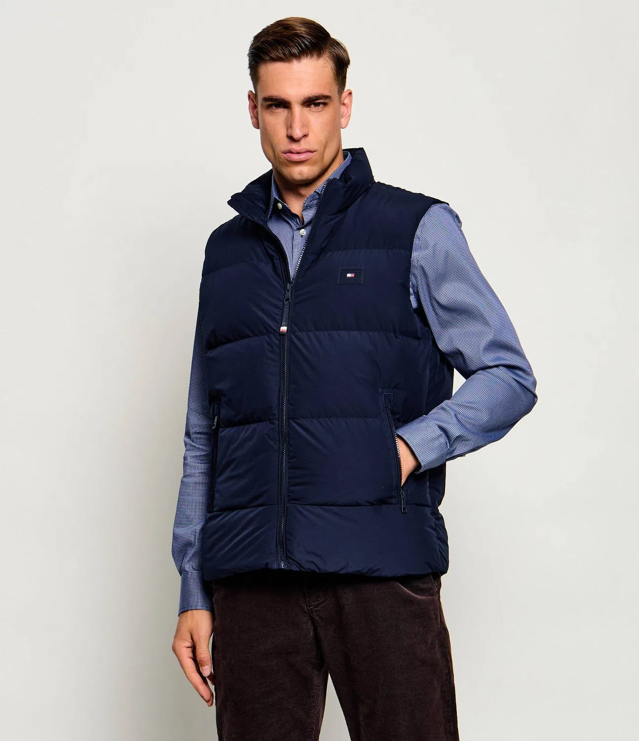Жилет стеганый Tommy Hilfiger, темно-синий