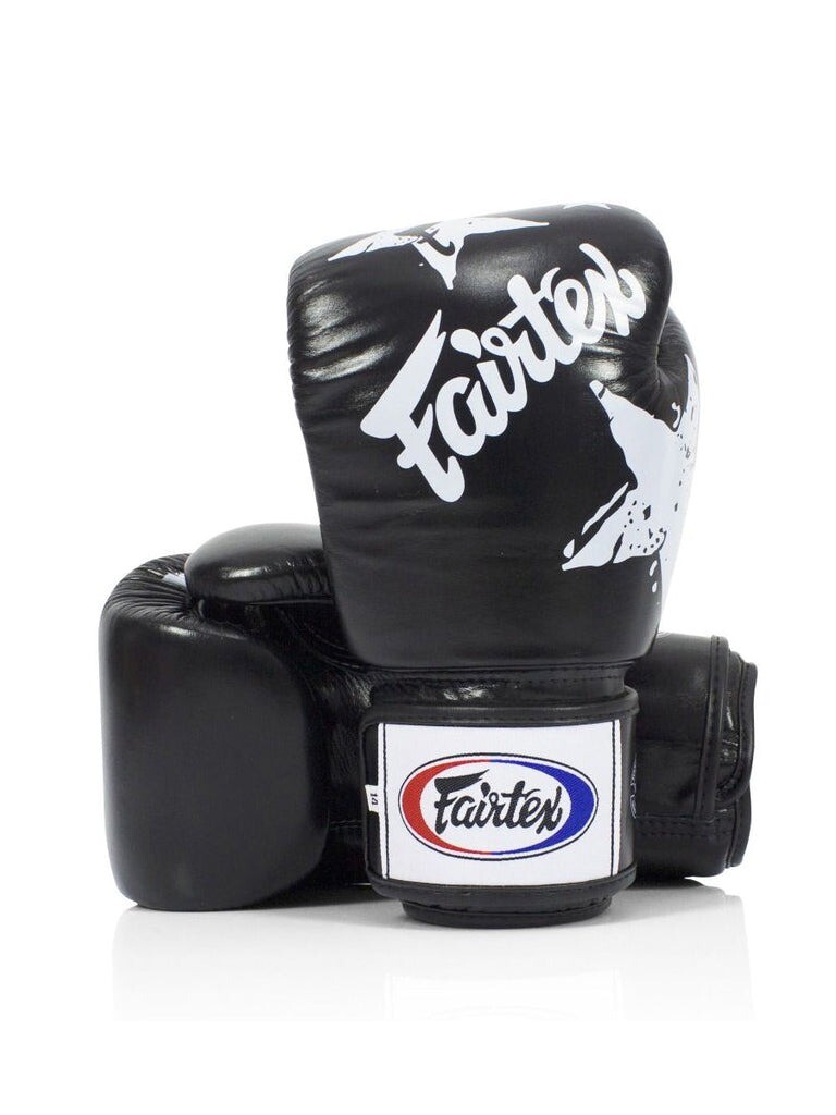 

Боксерские перчатки Fairtex Design-Nation Prints Collection Universal "Tight-Fit", 8 oz., черный