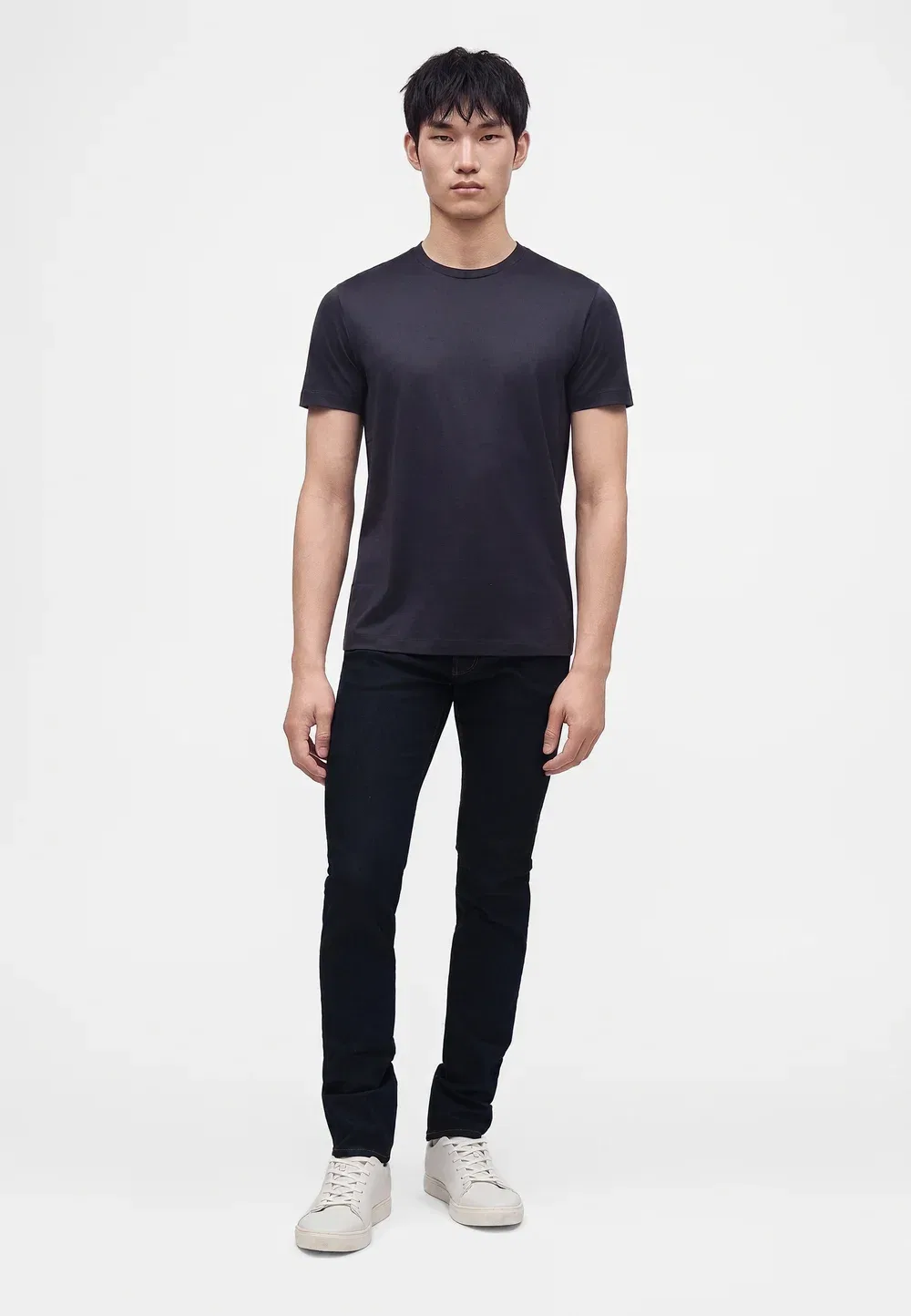 Брюки с карманами - джинсы зауженного кроя Emporio Armani, Blue Denim — фото 2