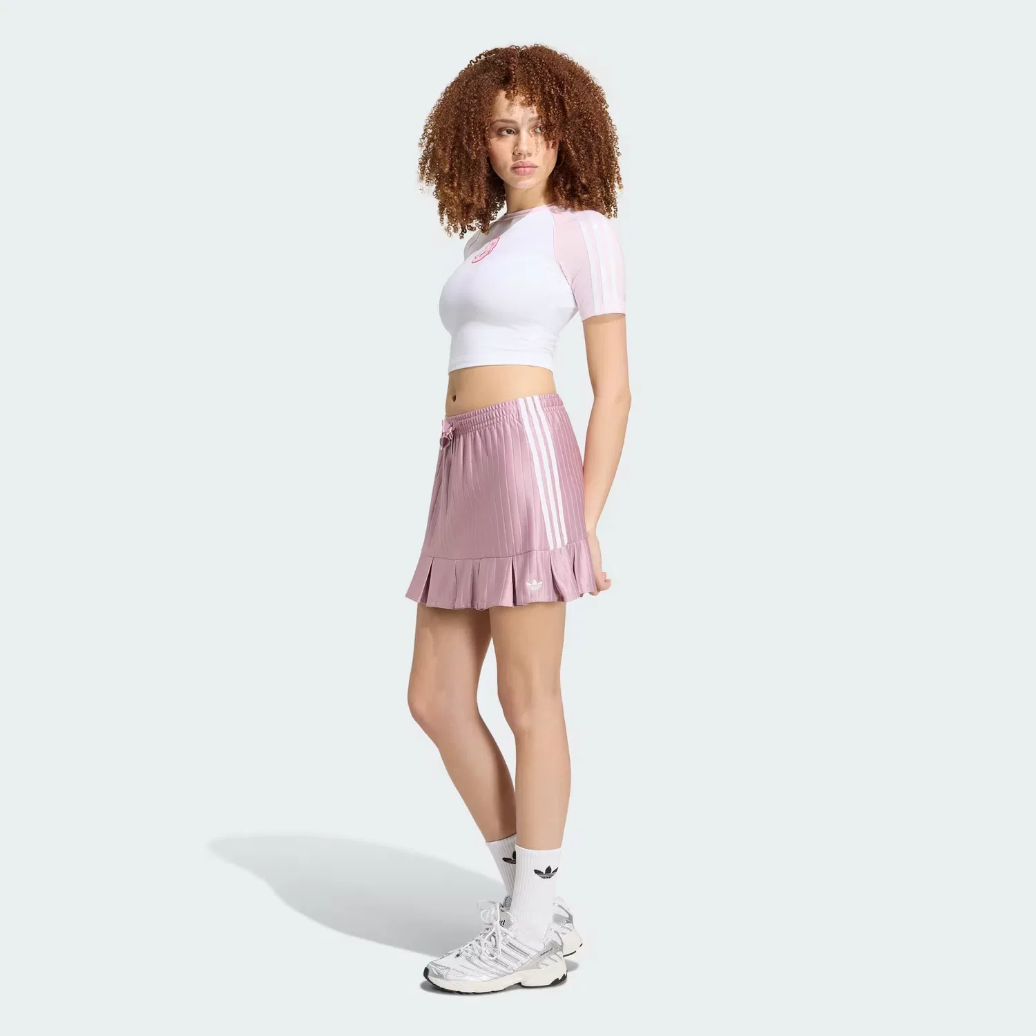 Женская футболка с принтом Care Bears Baby Tee Adidas Originals, белый/светло-розовый — фото 3
