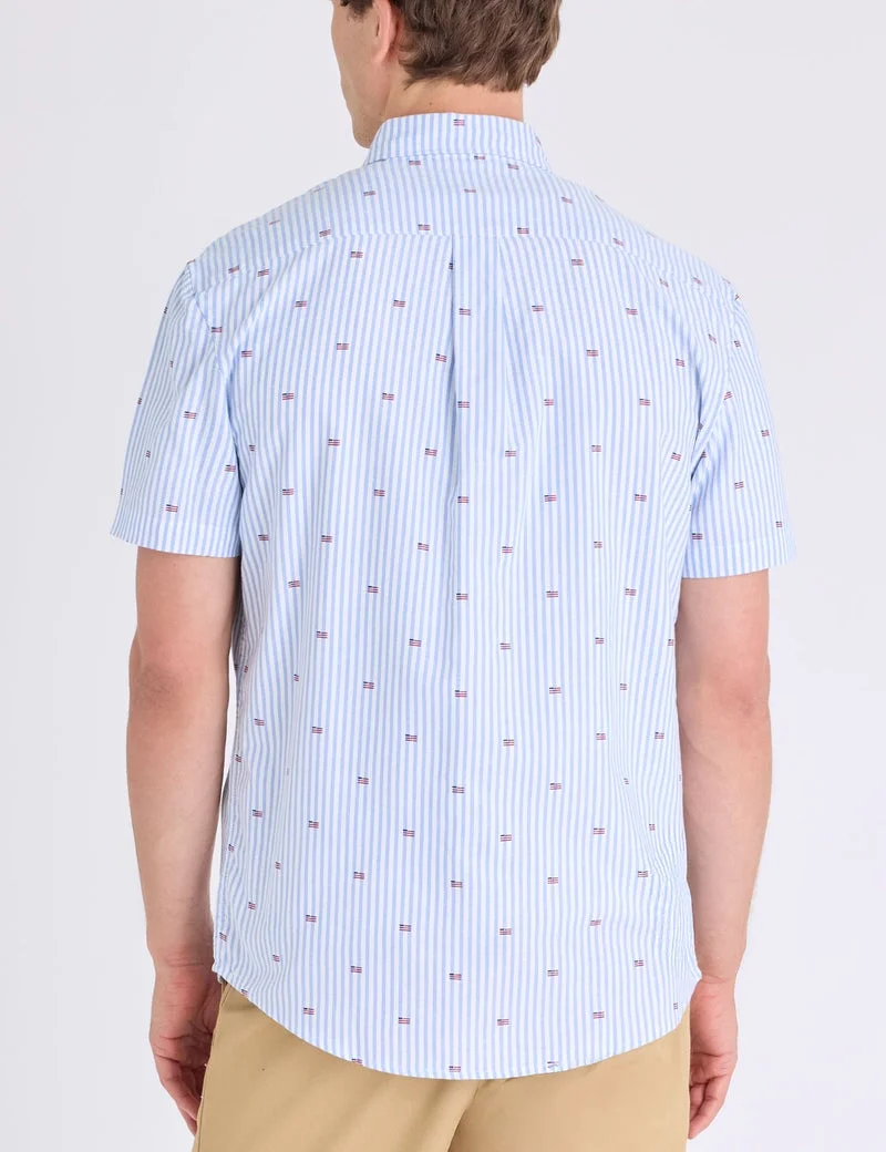 Мужская рубашка U.S. Polo Assn. Short Sleeve Allover Flag Print Oxford, светло-голубой — фото 2