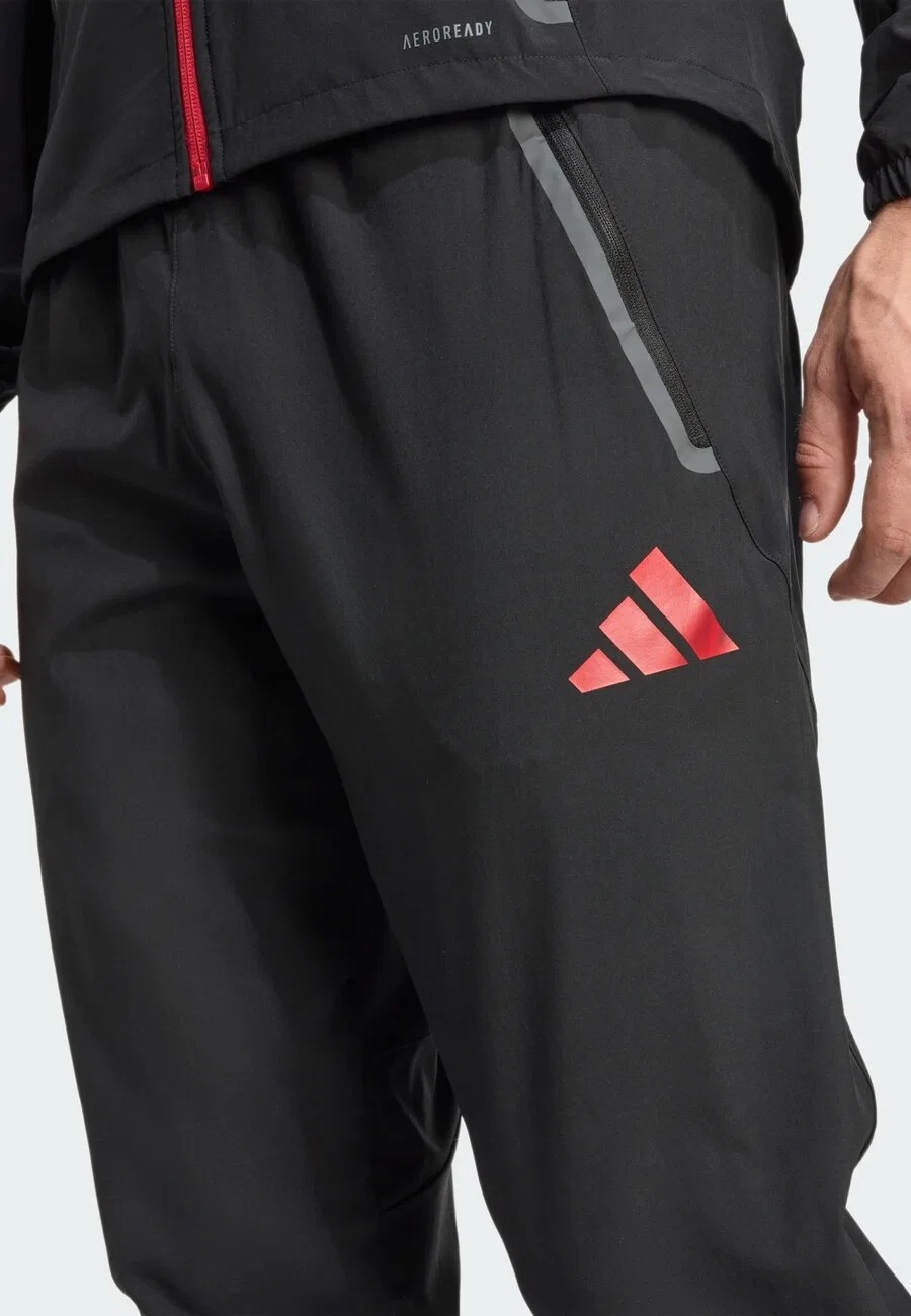 Спортивные брюки ADIDAS PERFORMANCE Slim fit 'Liverpool FC Tiro 25 Competition' черного цвета — фото 3