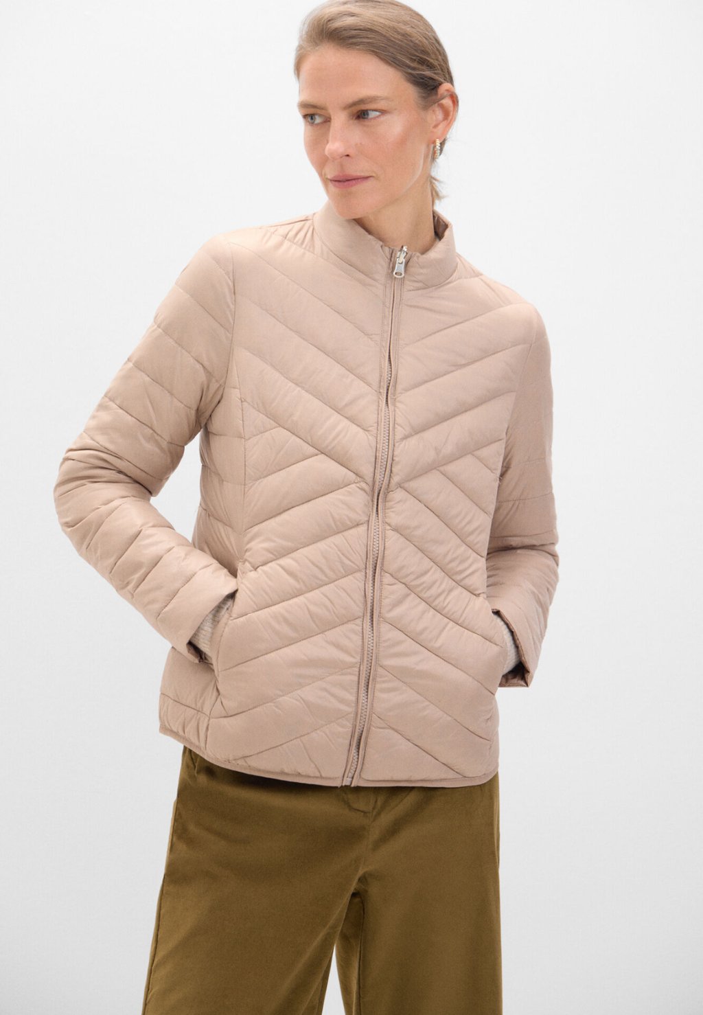 

Зимняя куртка REVERSIBLE Cortefiel, бежевый