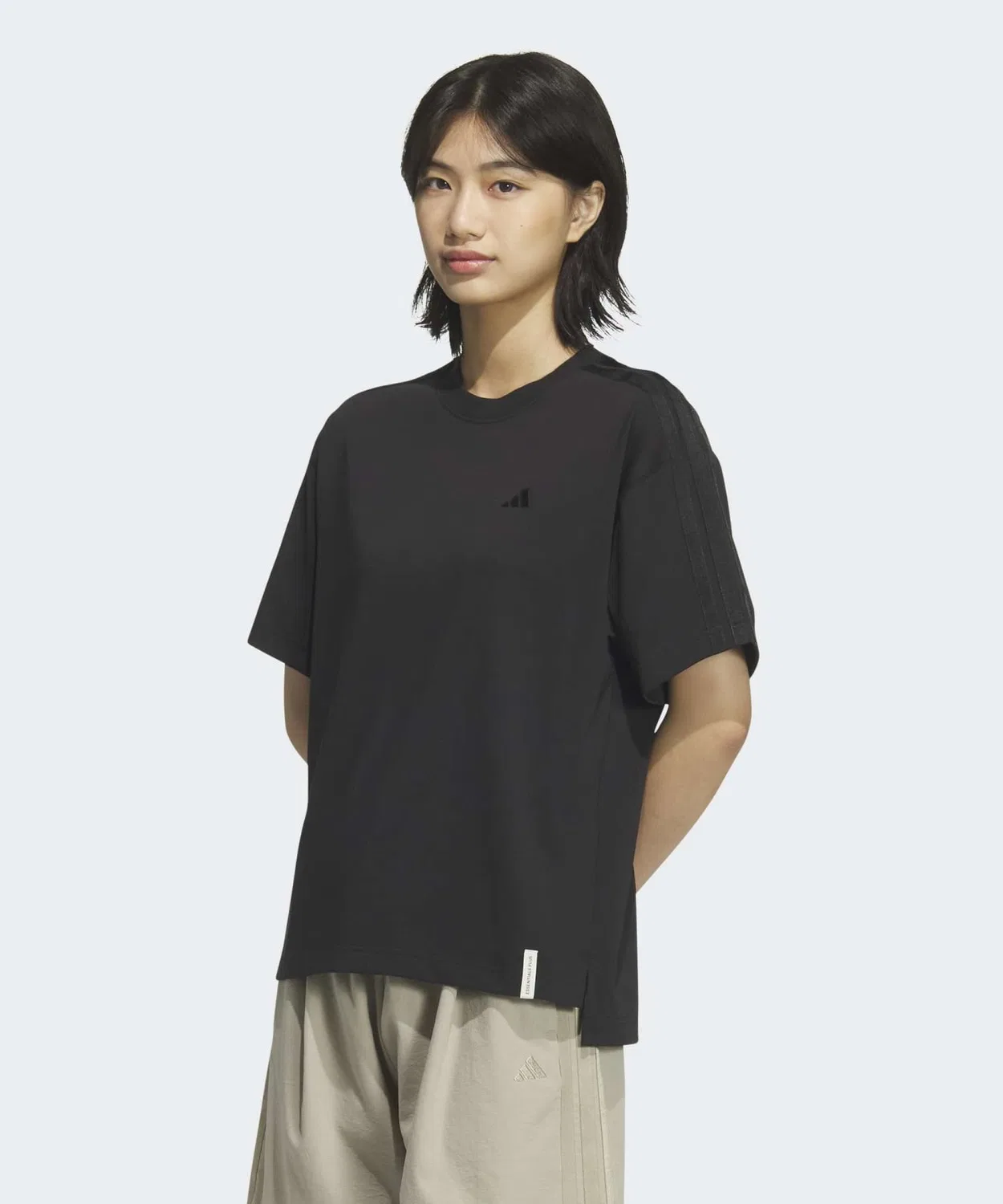 Женская футболка с длинным рукавомEssentials Plus Three Stripes Adidas, Black