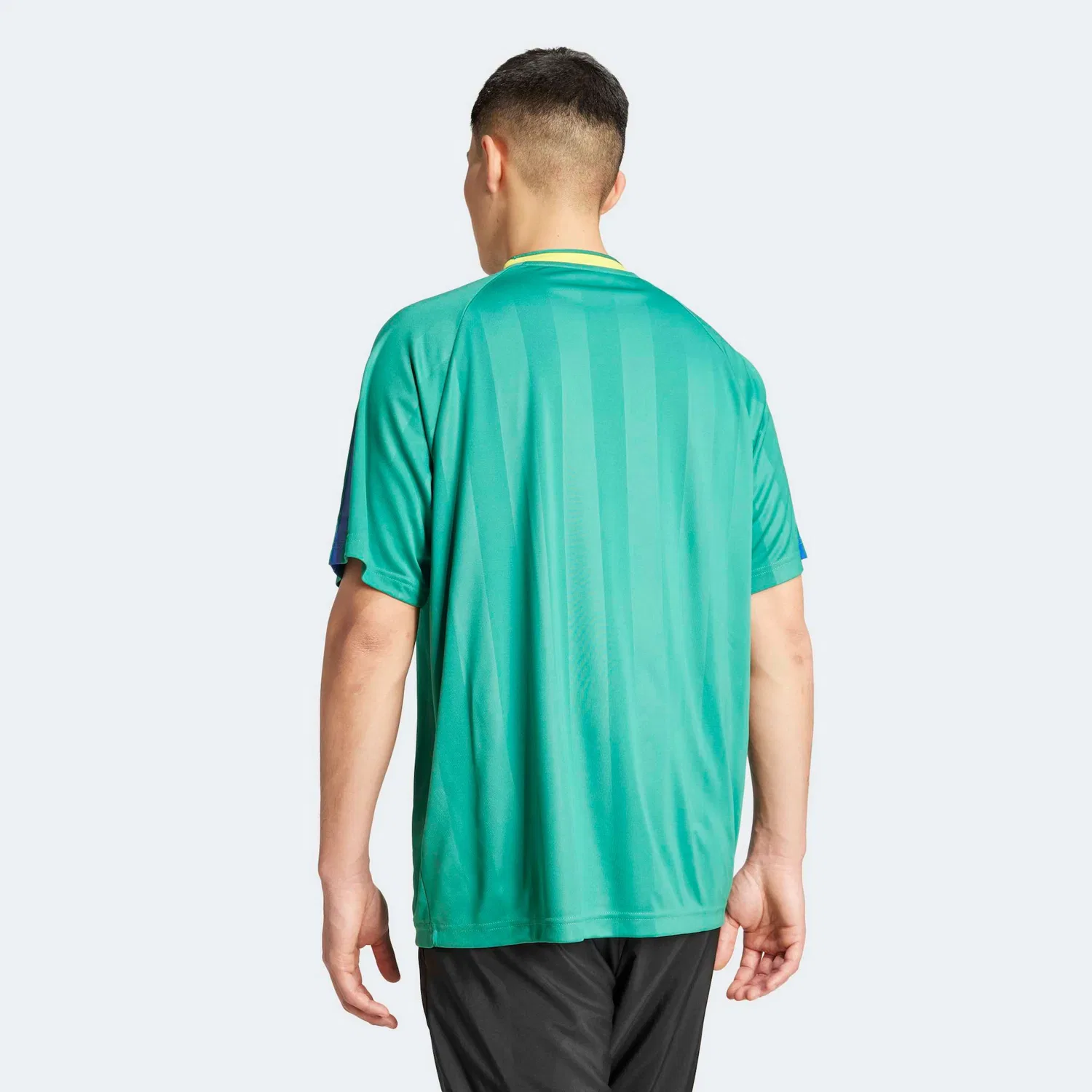 Детская футболка спортивная с футбольным принтом Adidas Sportswear, Bold Green — фото 3
