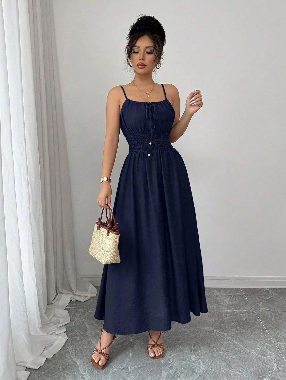 Женское повседневное платье на бретелях с высокой талией Navy Blue — фото 3