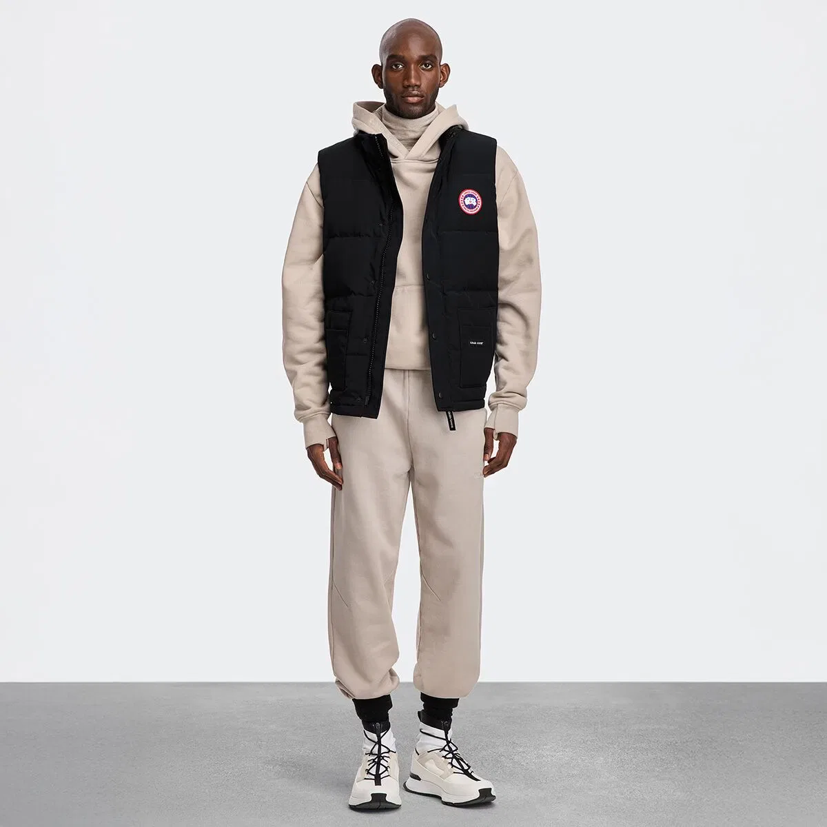 Мужской жилет с наполнителем из пуха Freestyle Crew Vest Canada Goose, черный — фото 2