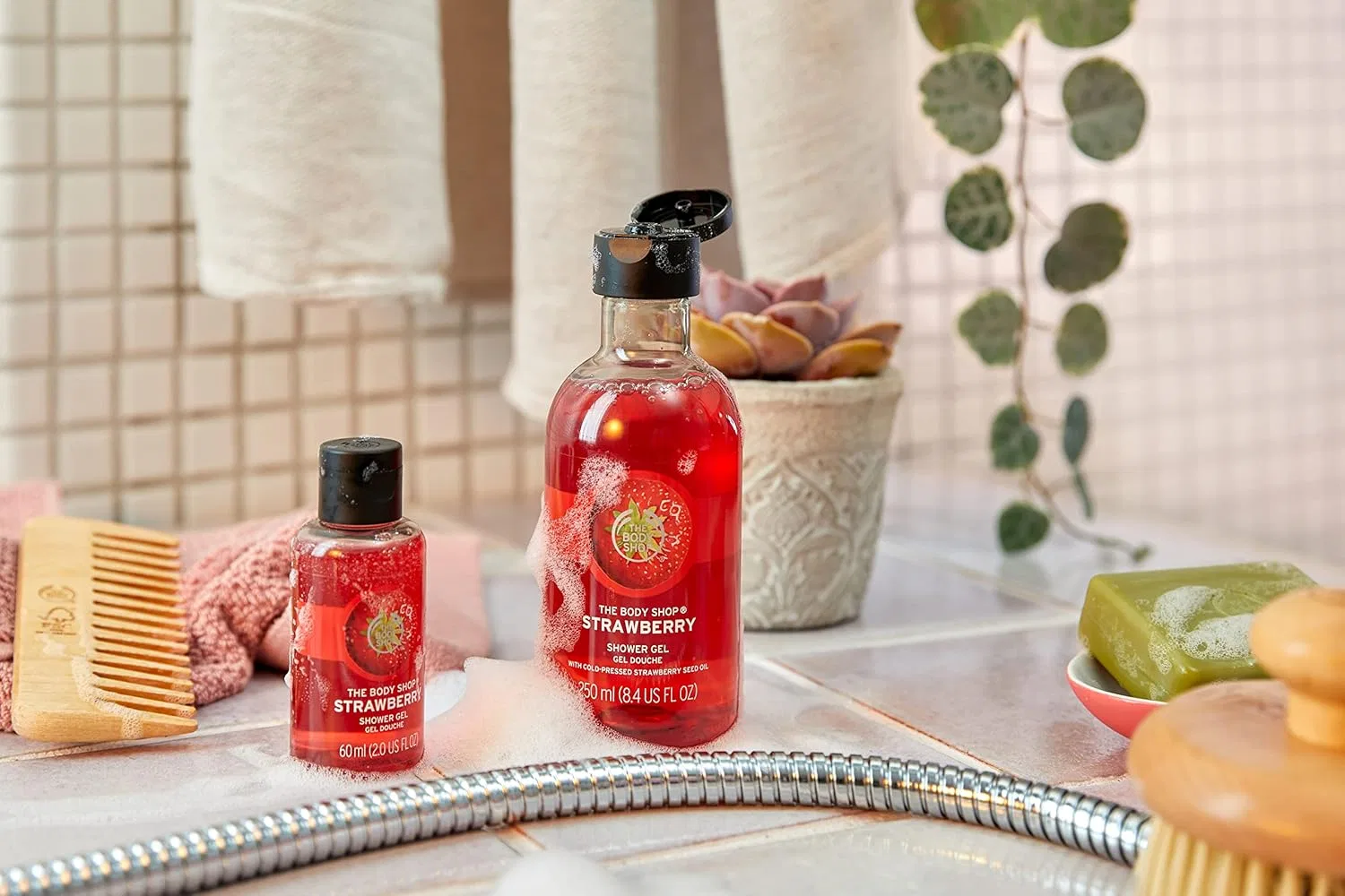 Гель для душа Strawberry, The Body Shop, 250 мл — фото 4