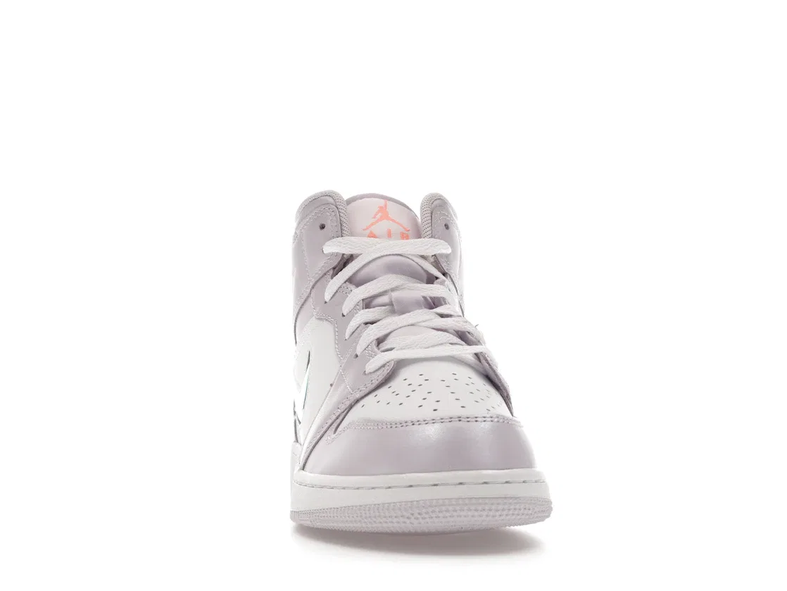 Детские кроссовки для девочек с принтом Jordan 1 Mid SE Jordan, Barely Grape/White/Atomic Pink — фото 2