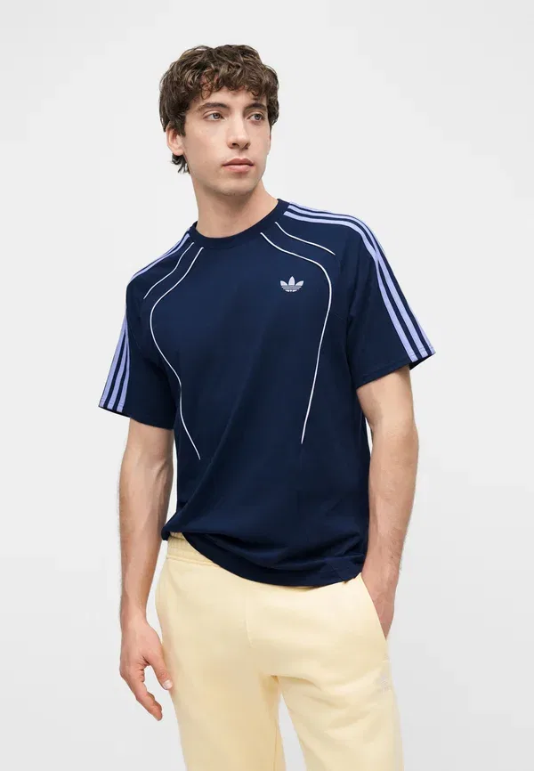Футболка Spacer - футболка с принтом Adidas Originals, индиго — фото 4