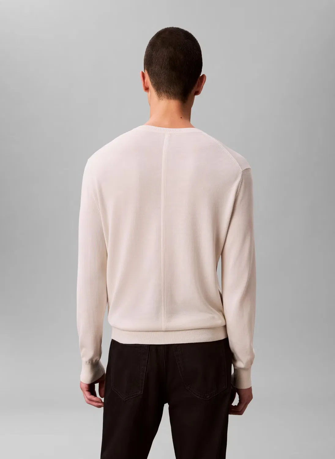 Пуловер хлопковый классический Casual pullover sweater Calvin Klein, тофу — фото 2