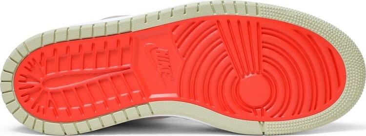 Кроссовки Wmns Air Jordan 1 High Zoom Comfort Olive Aura, белый — фото 4
