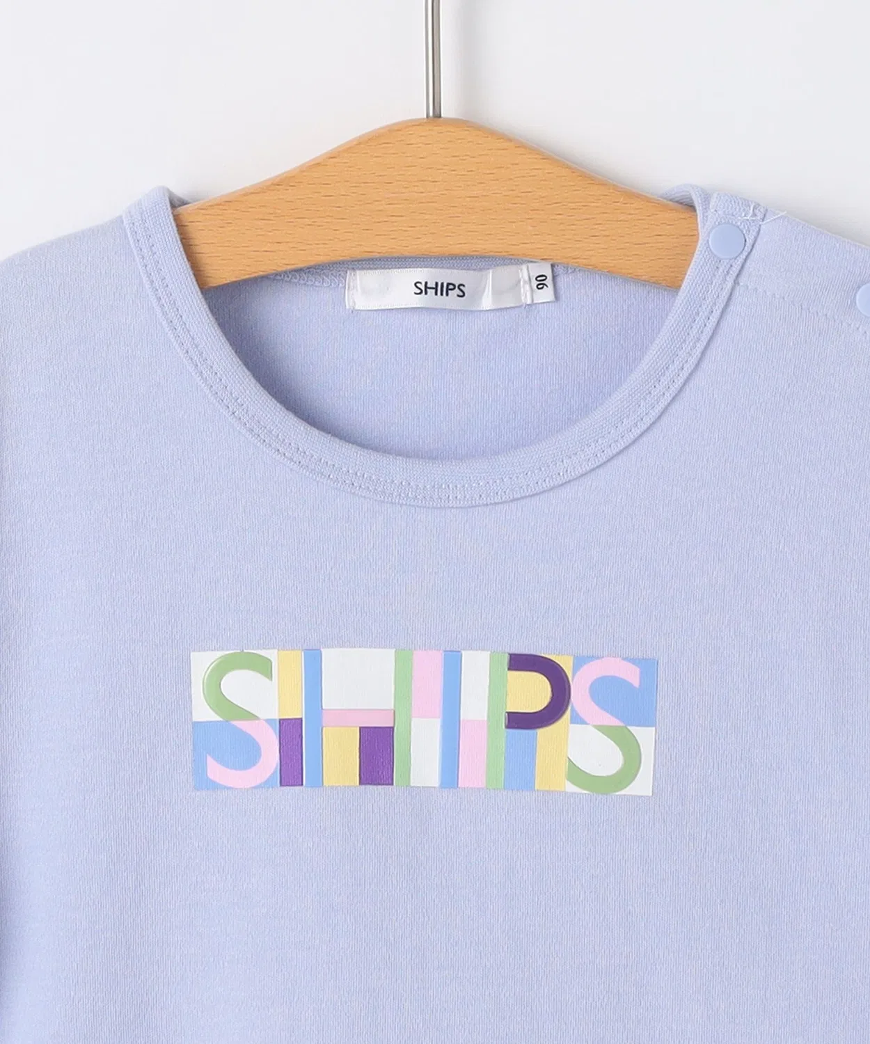 Детская футболка с принтом Block Font Logo SHIPS, Light Blue — фото 3