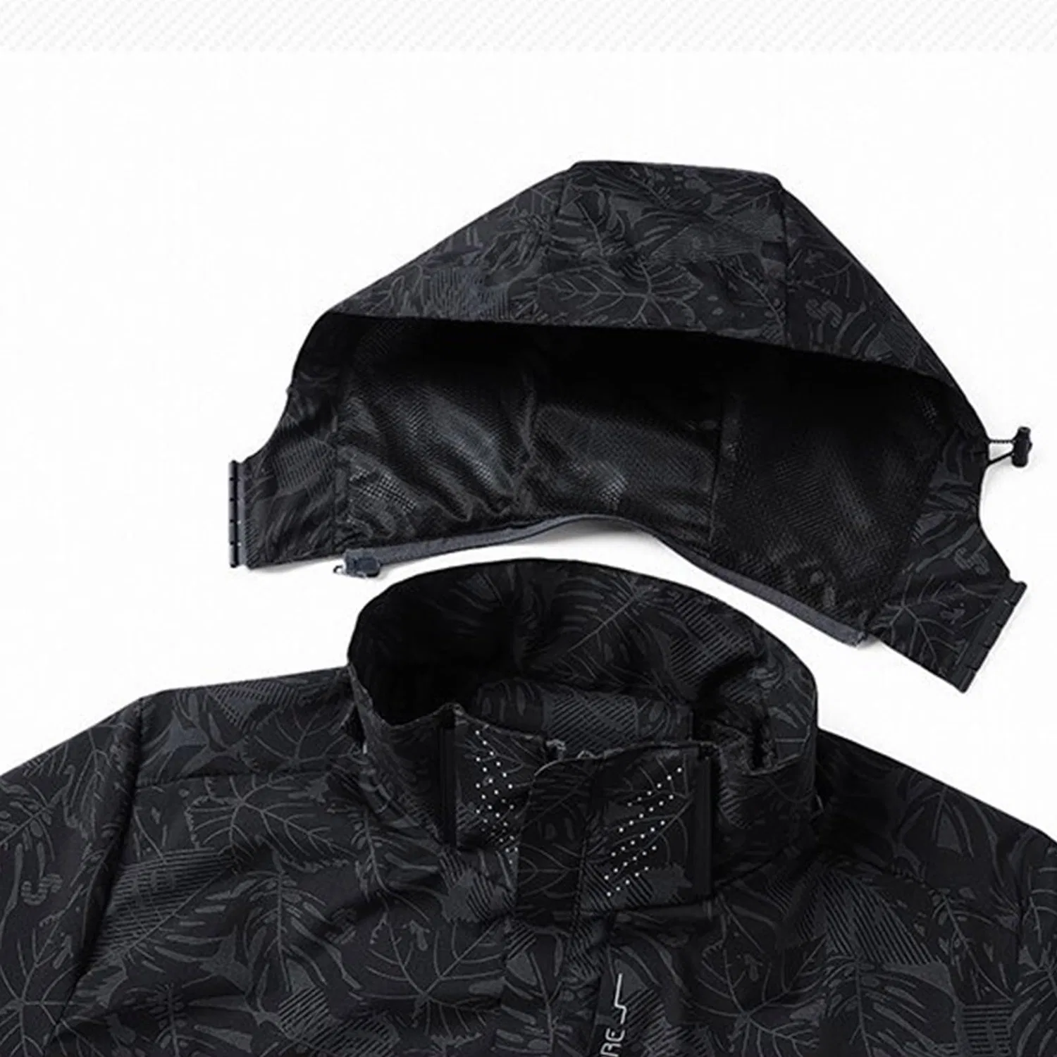 Женский дождевик с капюшоном и карманами, модель Hooded Trench Coat, Nero — фото 3