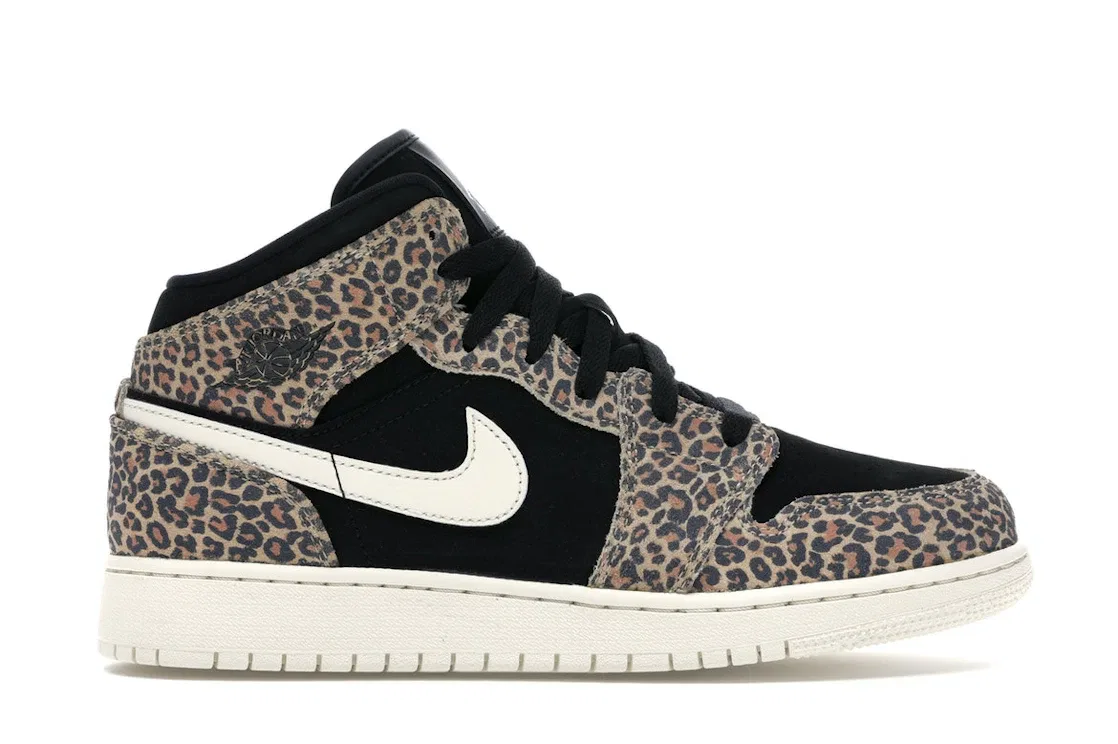 Детские кроссовки Lifestyle с принтом Jordan 1 Mid SE Leopard Jordan, Black/Pale Ivory-Desert Ore