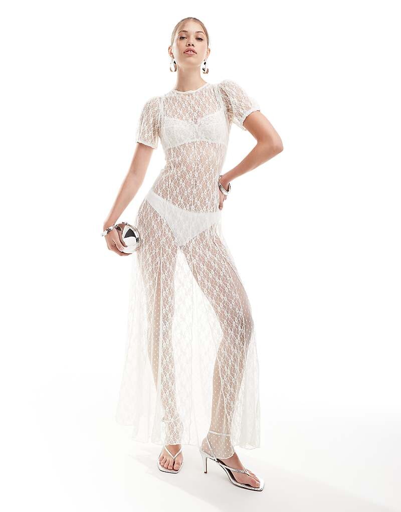 

Платье макси из прозрачного кружева с годеками цвета слоновой кости Miss Selfridge Festival
