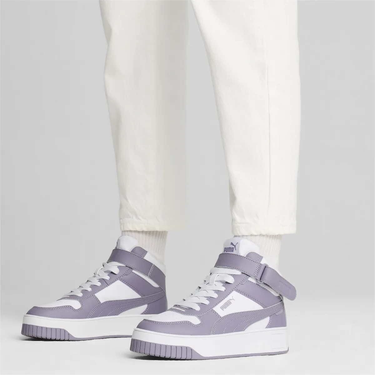 Кроссовки PUMA "Женские кроссовки Carina Street Mid", белый — фото 2
