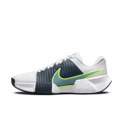 

Кроссовки Nike GP Challenge Pro, цвет White/Armory Navy/Volt/Denim Turquoise