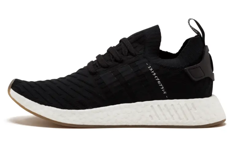 

Кроссовки Adidas Originals NMD_R2 Lifestyle Unisex BY9696, черный/белый