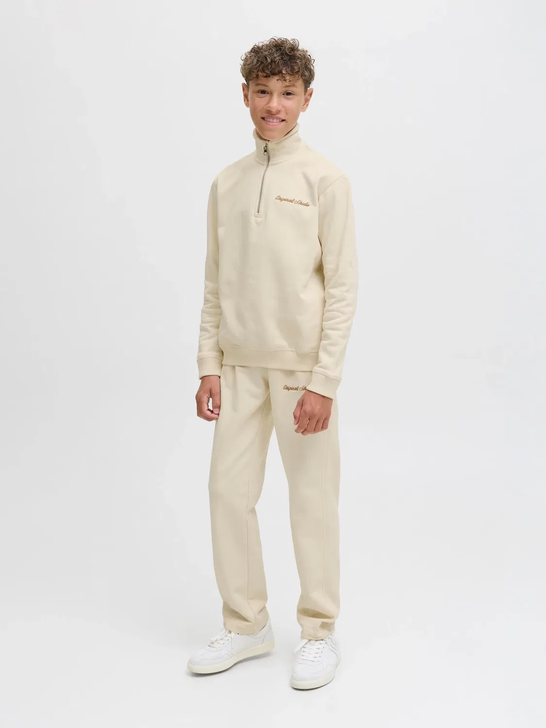 Свитшот с полузамком, JACK & JONES Junior, античный белый — фото 4