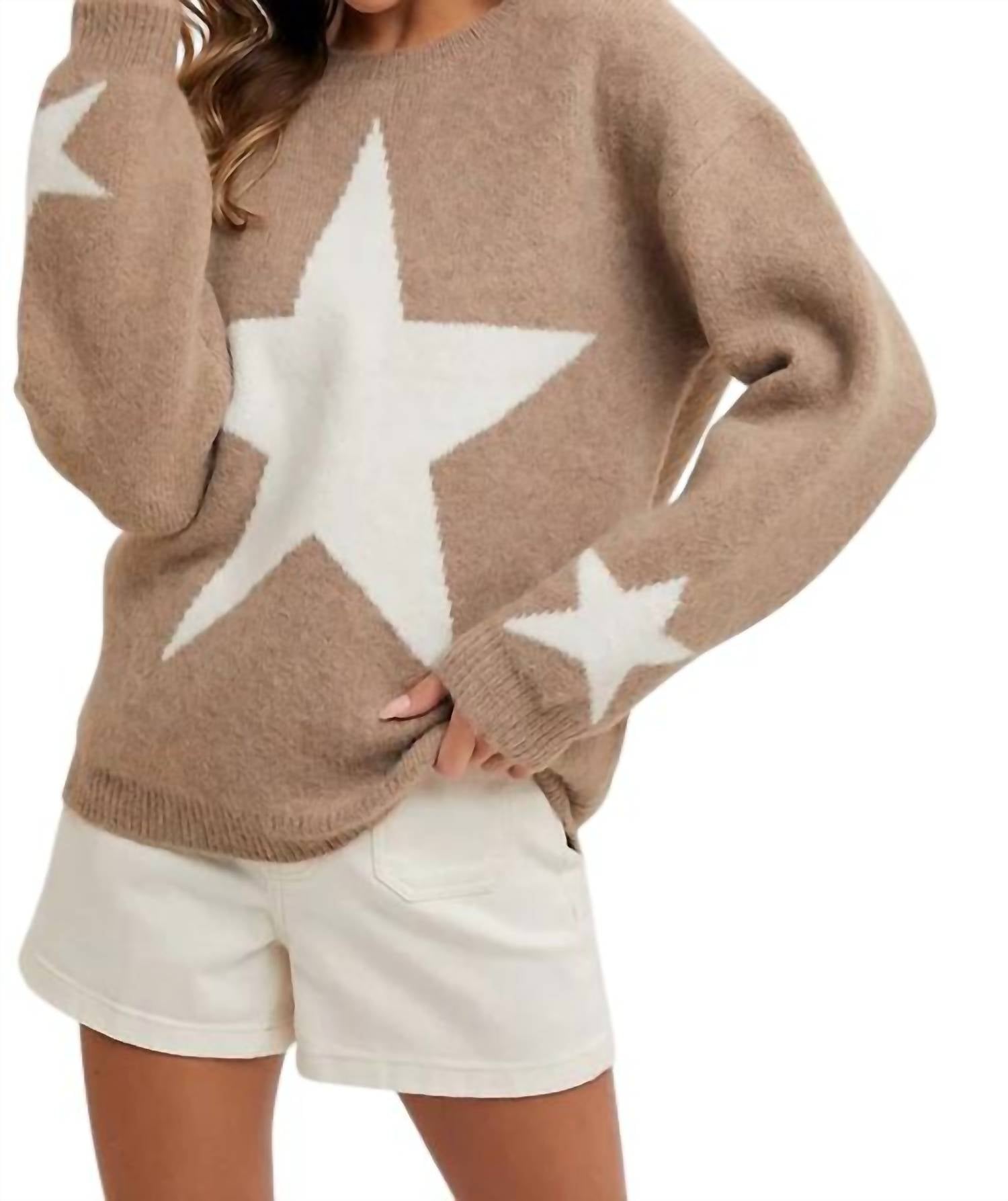 

Свитер Aubrey Star Print в цвете латте BluIvy, цвет latte
