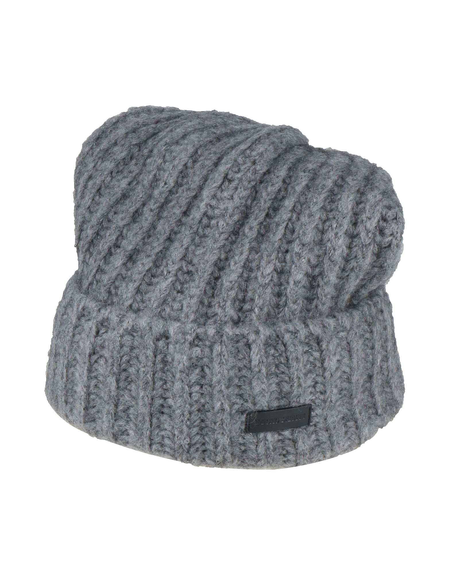 

Шапка Giorgio Armani, серый