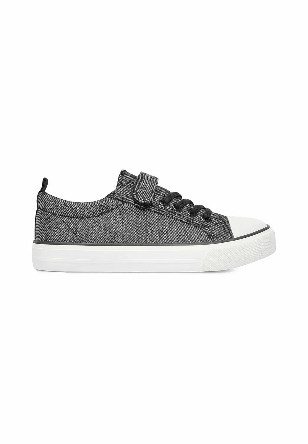 Девушка в кроссовках 5907964186168 - кроссовки Deezee, Black — фото 2
