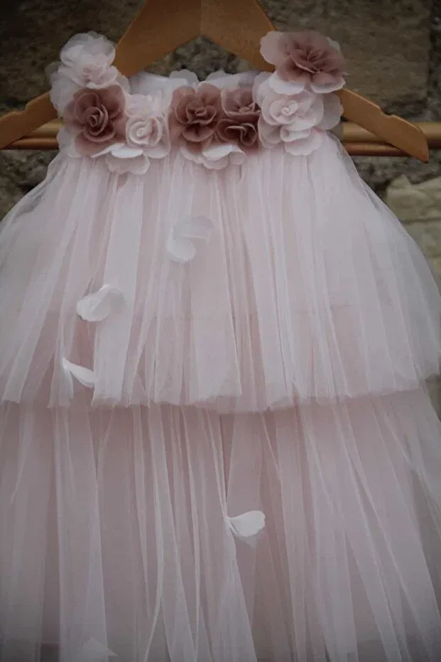 Детское платье для девочек с цветочным принтом Juliette Floral Detailed Tulle Dress Liv Olivia Kids, Ecru — фото 2