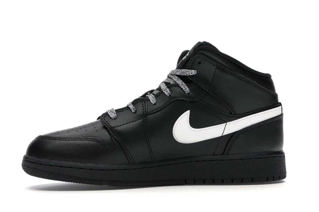 Детские кроссовки Lifestyle Jordan 1 Mid Black White Speckle (GS) Jordan, Black/White-Black — фото 3