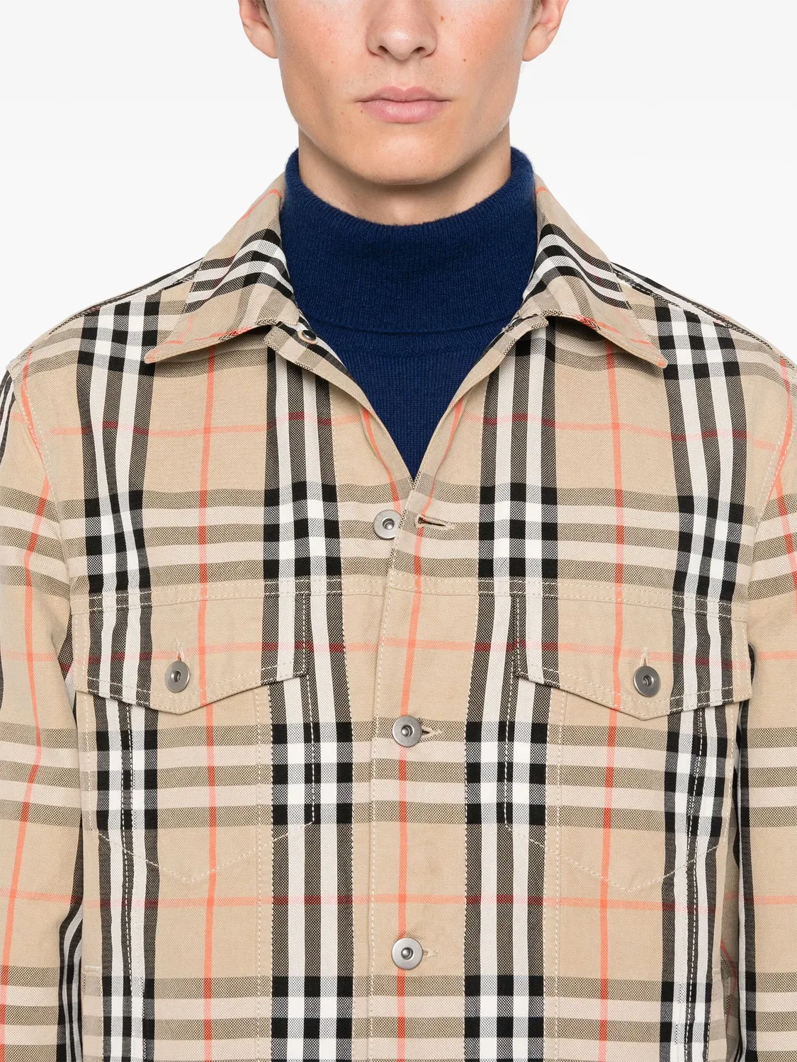 Burberry Куртка в Архивном Бежевом — фото 4