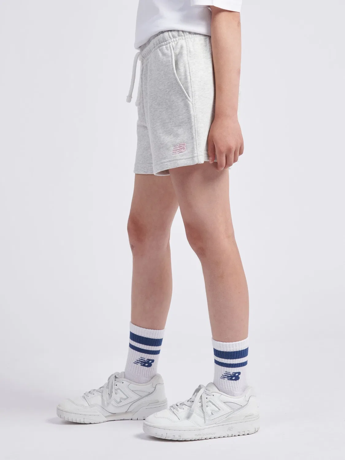 Шорты New Balance Small Logo, серый — фото 3