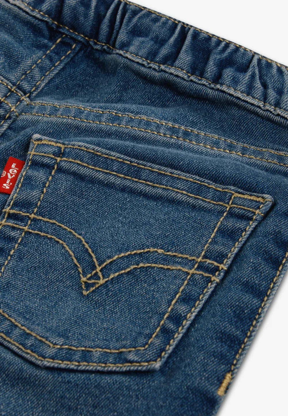 Комплект из футболки и джинсовых брюк с принтом Levi'S, Porcelain Green — фото 4