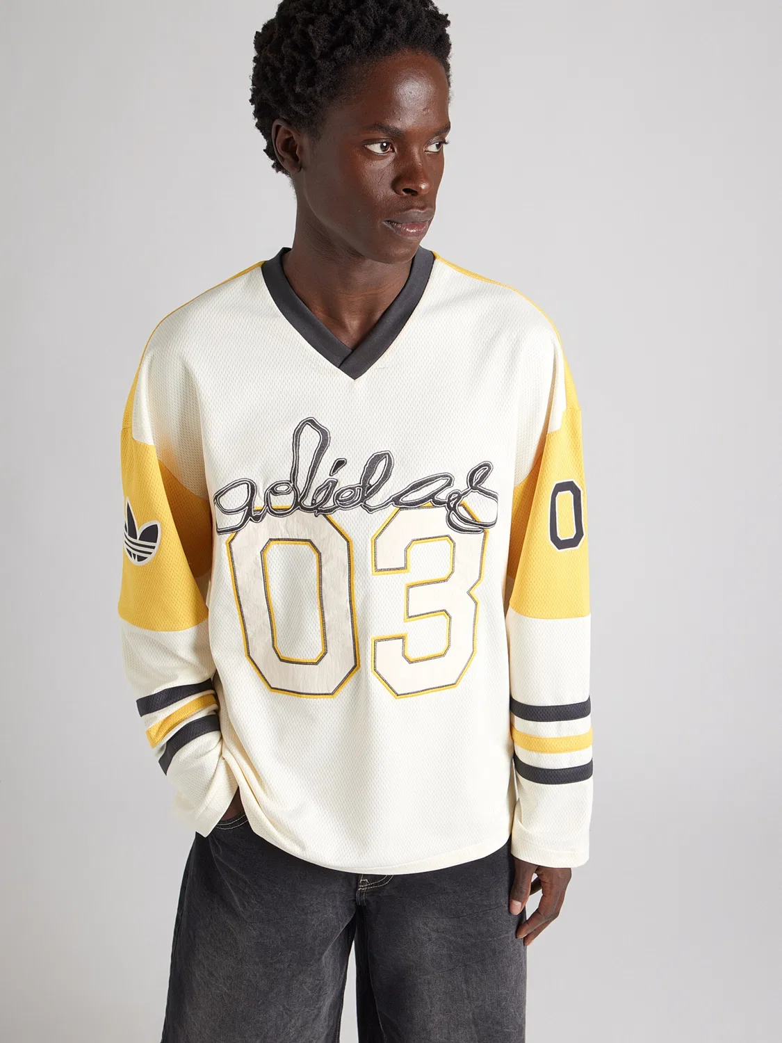 Футболка Adidas Originals Hocky желтого цвета — фото 3