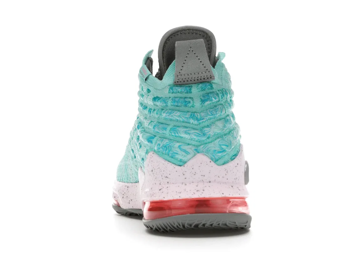 Детские кроссовки для мальчиков с амортизацией Nike LeBron 17, Light Aqua/Particle Grey — фото 4