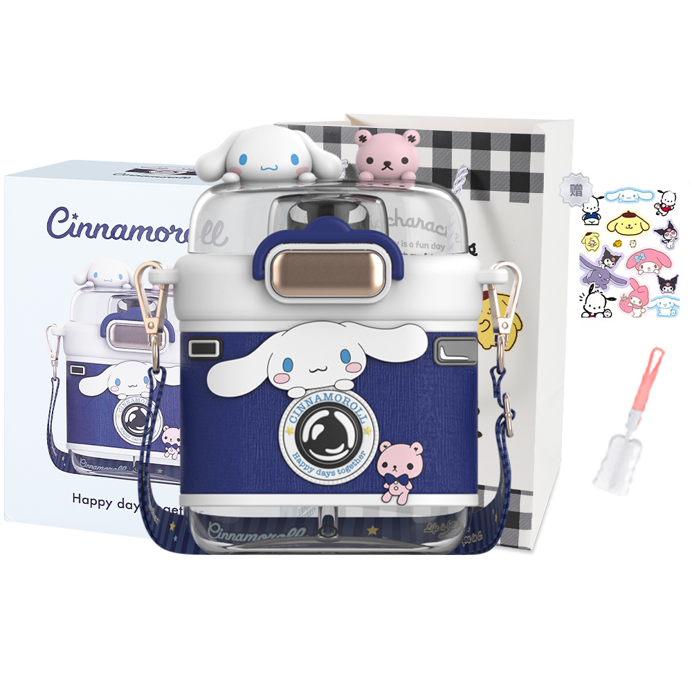 

Чашка пластиковая Hello Kitty Yugui Dog 700ml Sanrio