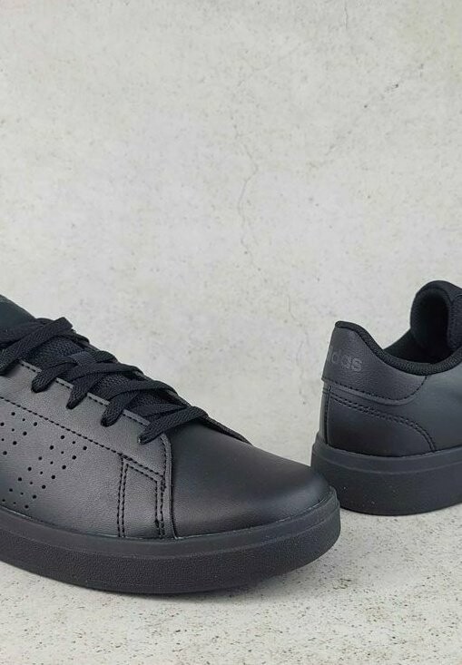 Кроссовки ADVANTAGE BASE adidas, черный