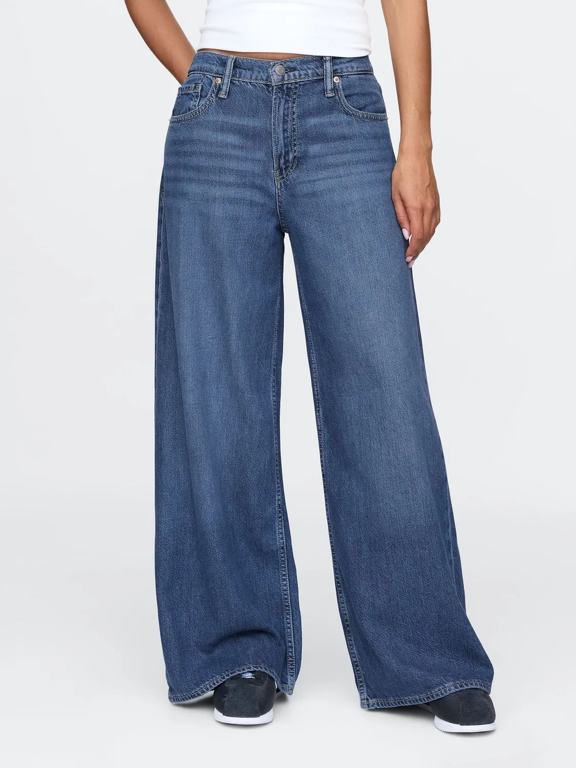Джинсы свободного кроя Gap Blue Mid Rise Ultra Soft Baggy Jeans, синий — фото 4