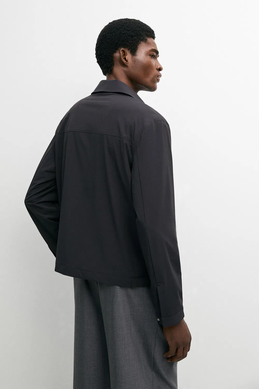 Куртка Massimo Dutti, легкая и короткая, темно-синяя — фото 3