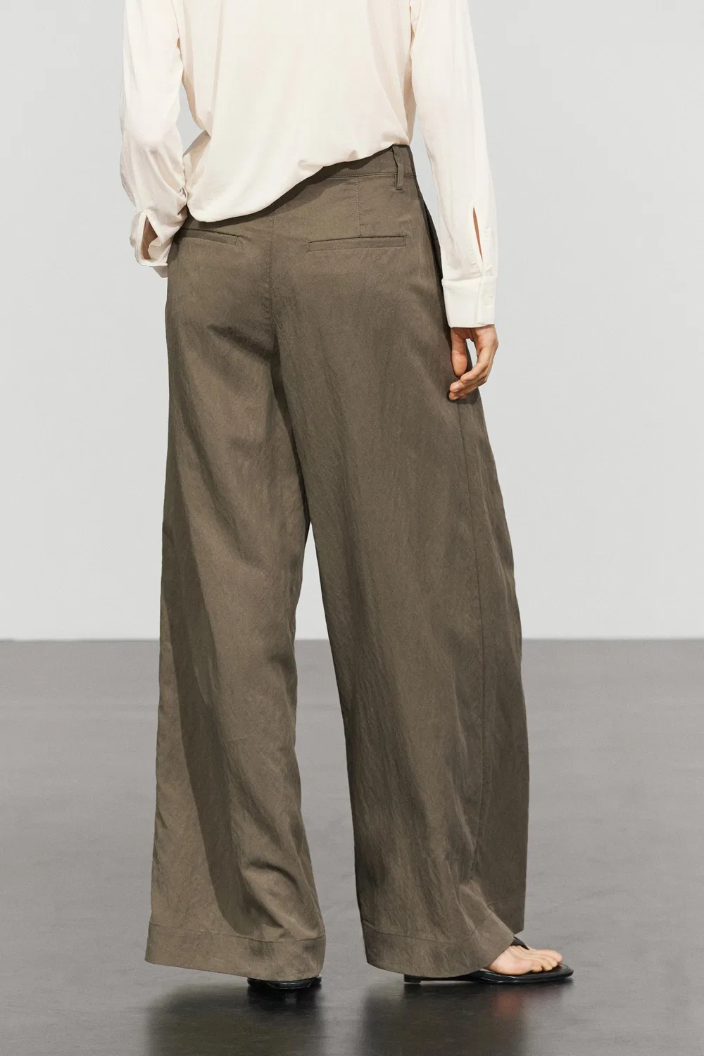 Брюки Massimo Dutti, технические, широкие, со складками, Mole Brown — фото 3
