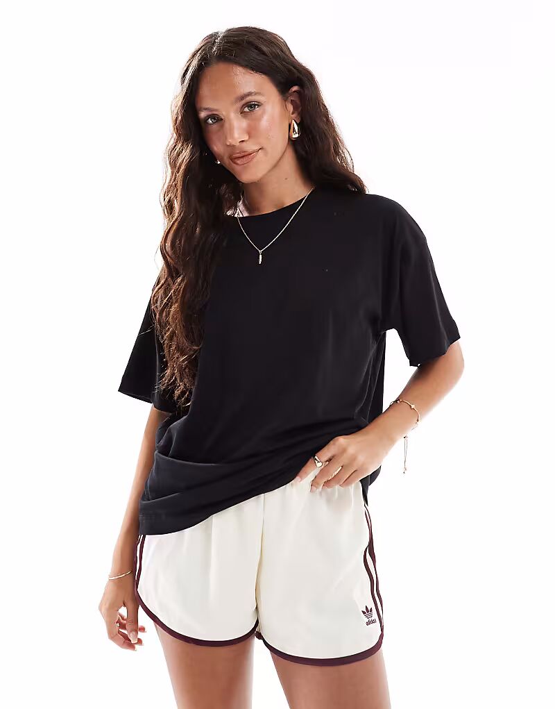 

Футболка New Look oversize черного цвета