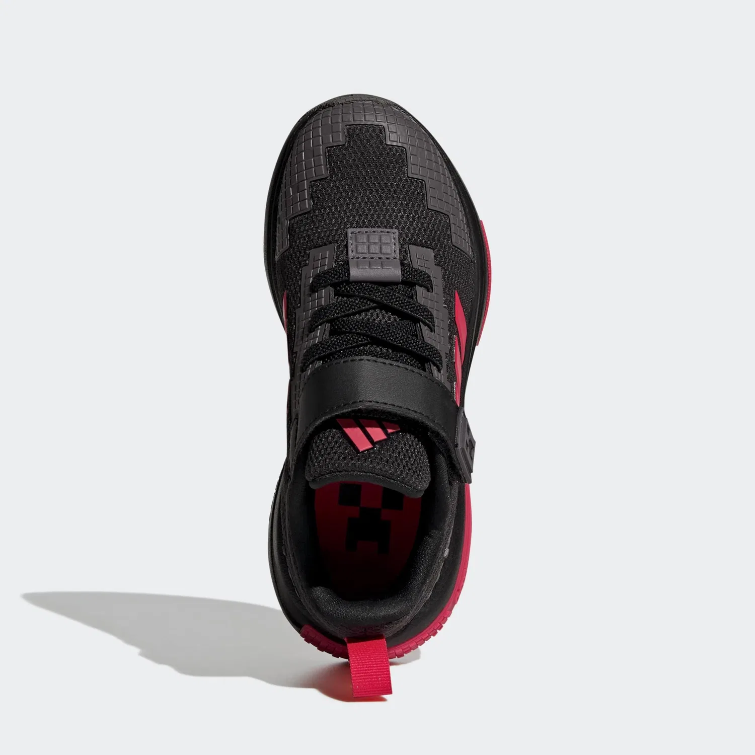 Детские кроссовки с тематикой Minecraft Adidas Sportswear, Core Black/Lucid Red/Grey Strata — фото 4