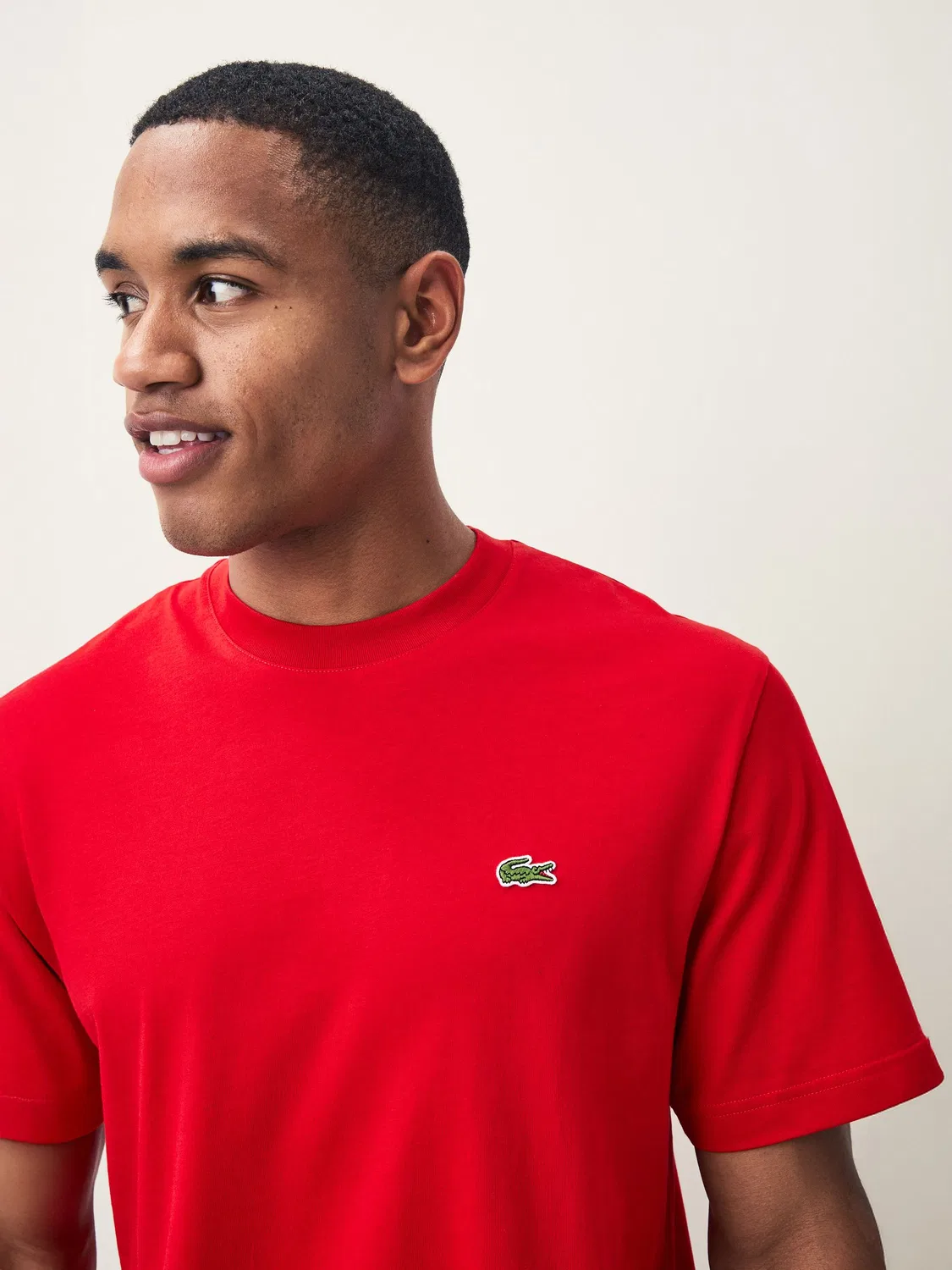 Lacoste Красная хлопковая футболка свободного кроя средней плотности из джерси — фото 3